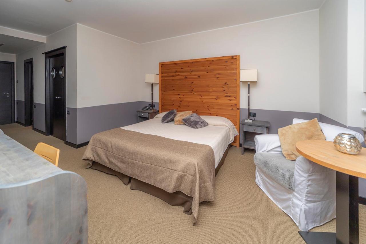 Principi Di Piemonte Sestriere Hotel Kültér fotó