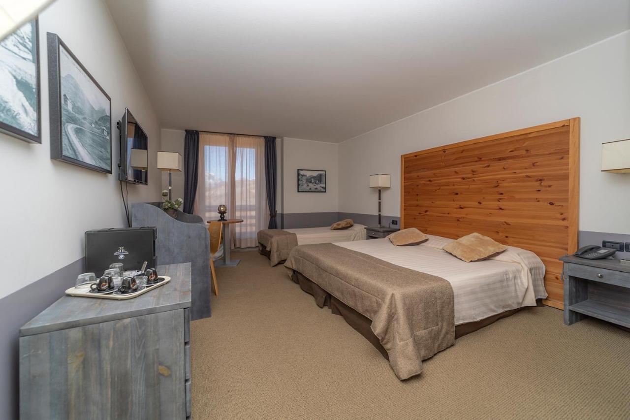 Principi Di Piemonte Sestriere Hotel Kültér fotó