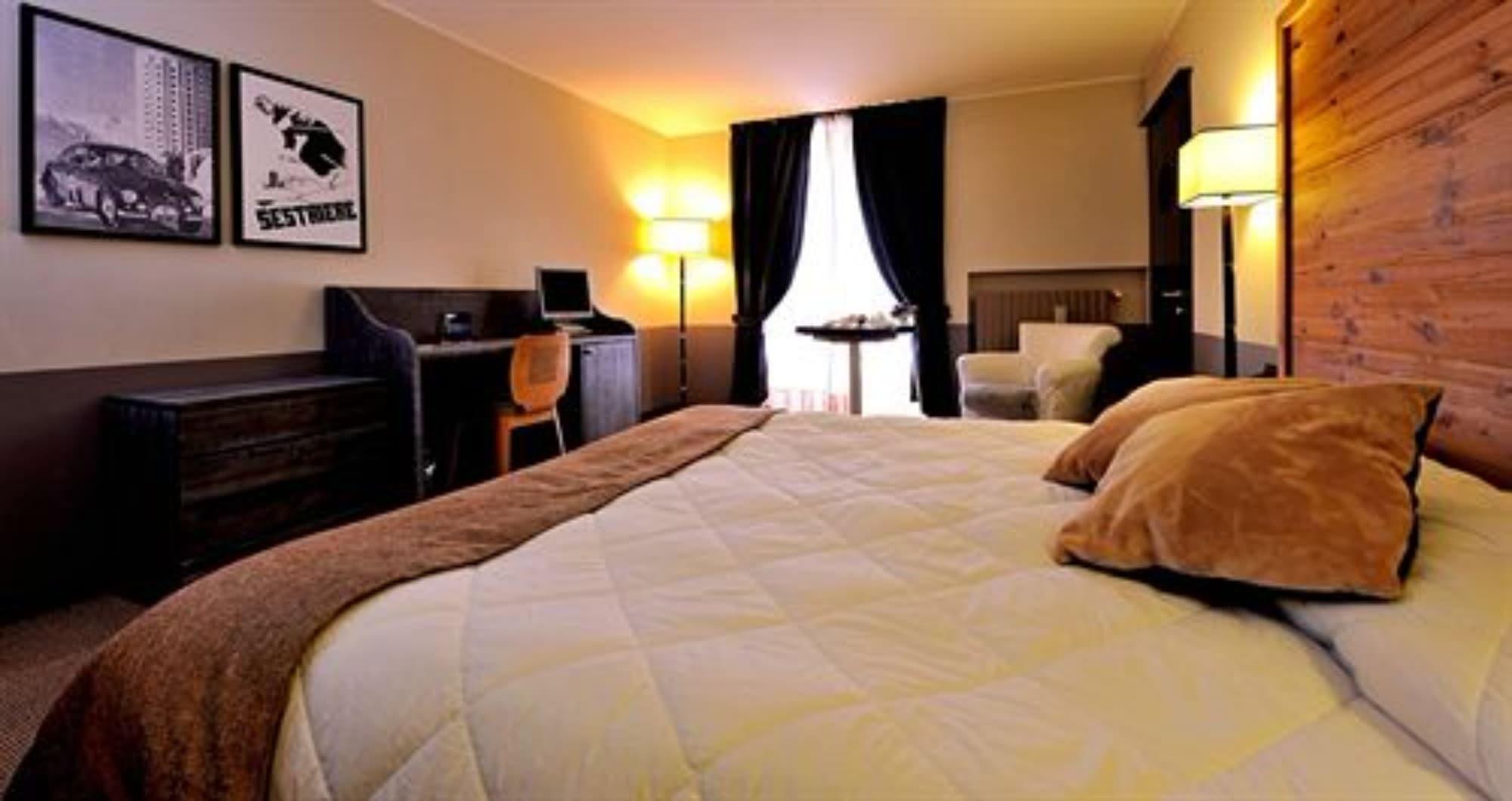 Principi Di Piemonte Sestriere Hotel Kültér fotó