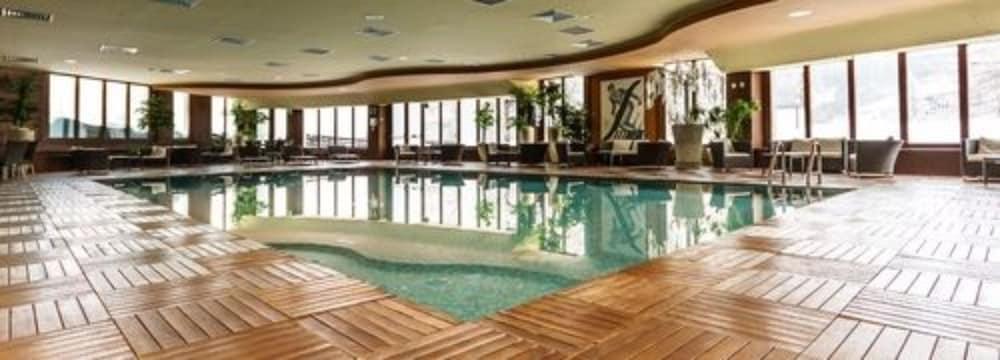 Principi Di Piemonte Sestriere Hotel Kültér fotó
